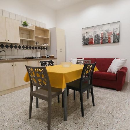 Bilocale Porta Napoli Apartment Brindisi Exterior photo